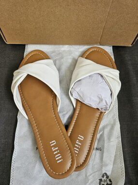 Women's White Cross Strap Slide Sandals Flat Open Toe Casual Slip On Shoes